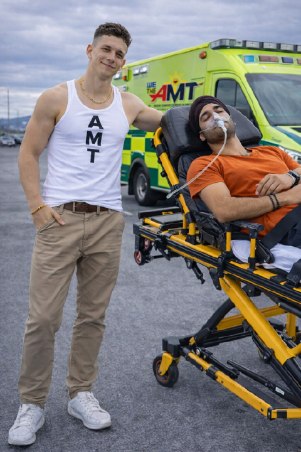 AMT GUYZ stretcher transport in action